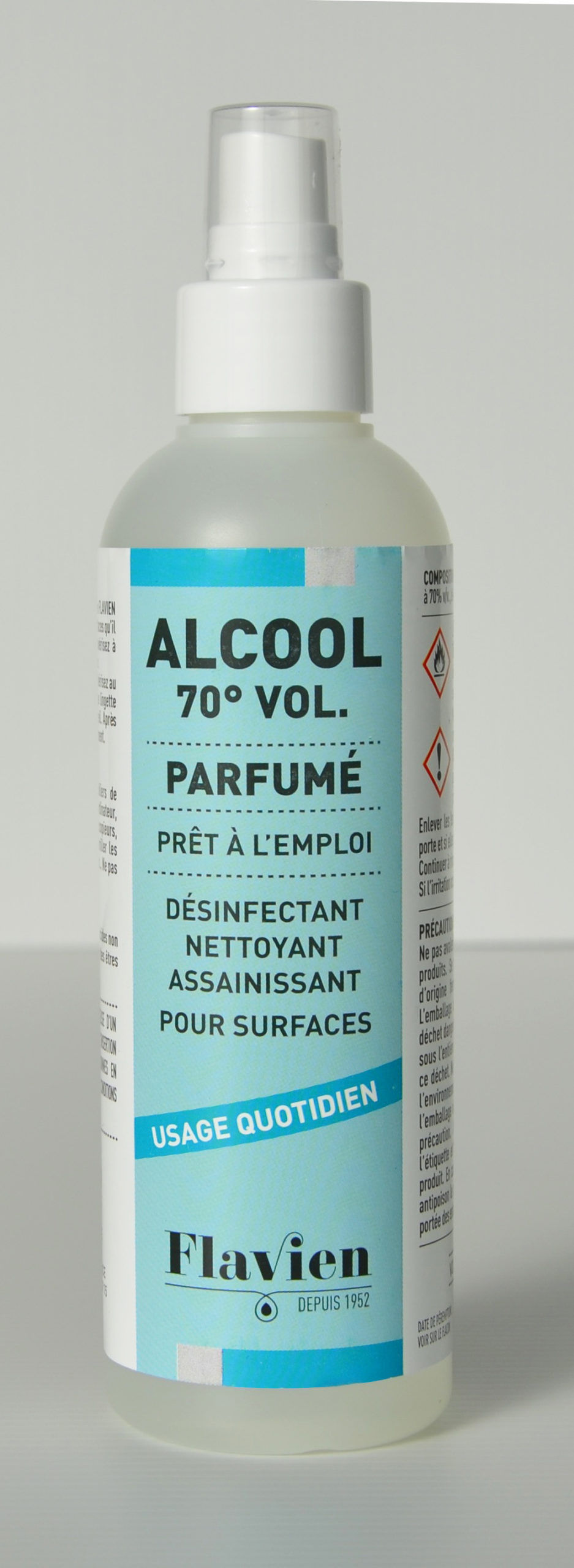alcool Isopropylique, solution nettoyante désinfectante, solution  desinfectante pour fournitures